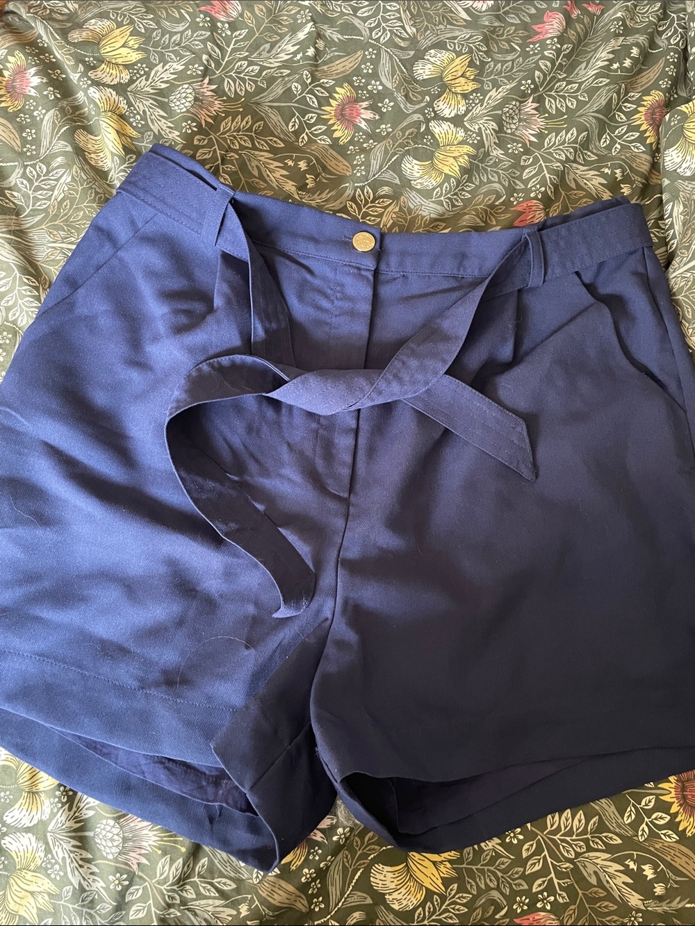 Draper James Navy High-Waist Tie-Belt Shorts